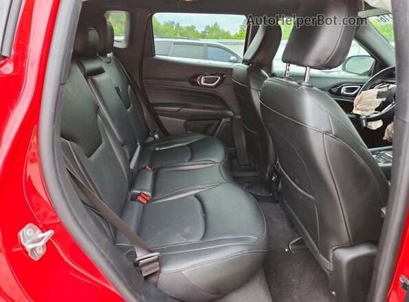 3C4NJDCBXNT189435 2022 JEEP COMPASS Red უკანა სალონის ხედი