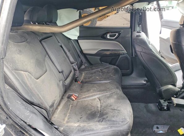 3C4NJDCN0RT155052 2024 JEEP COMPASS Black Rear interior view