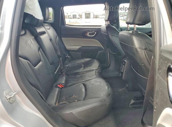 3C4NJDCN0ST508363 2025 JEEP COMPASS Silver Vista de los asientos traseros