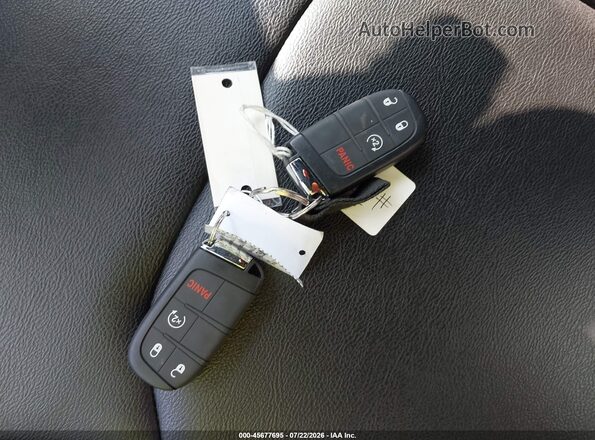 3C4NJDCN0ST540889 2025 JEEP COMPASS Silver Dashboard view