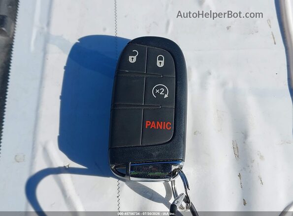 3C4NJDCN0ST579112 2025 JEEP COMPASS Red Widok deski rozdzielczej