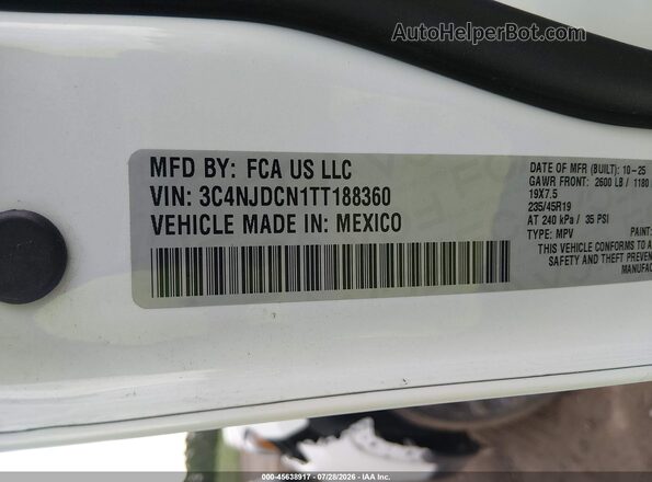 3C4NJDCN1TT188360 2026 JEEP COMPASS White Շարժիչի բաժամունքի տեսք