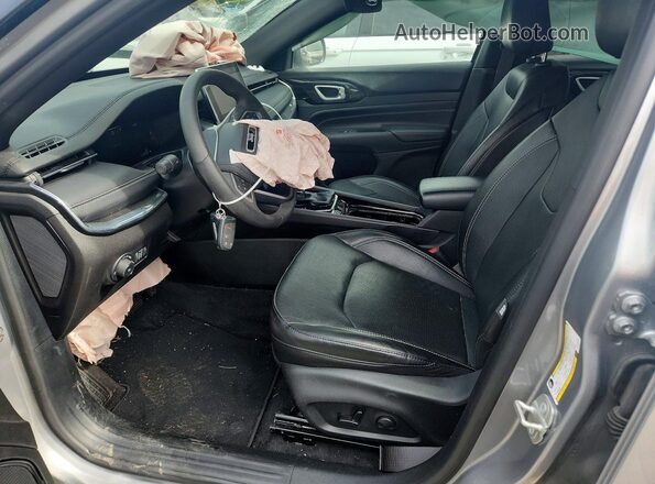 3C4NJDCN2PT545468 2023 JEEP COMPASS Silver Սալոնի դիմացի տեսք