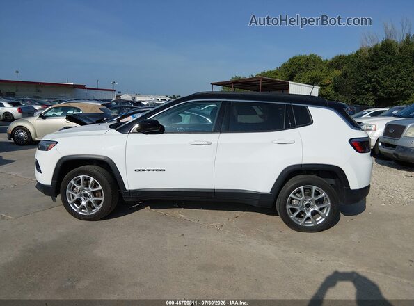 3C4NJDCN2ST505125 2025 JEEP COMPASS White სალონის 360-გრადუსიანი ხედი