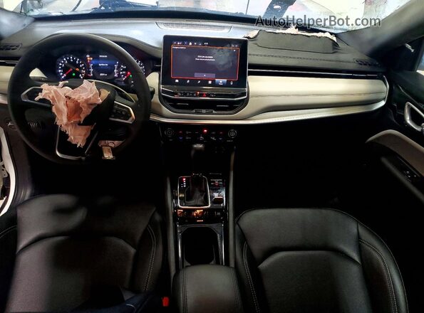 3C4NJDCN2ST602681 2025 JEEP COMPASS White Вид панелі приладів
