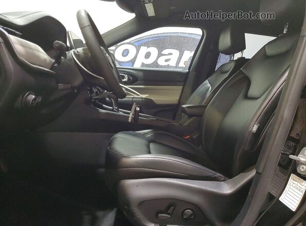 3C4NJDCN2ST602972 2025 JEEP COMPASS Black Սալոնի դիմացի տեսք