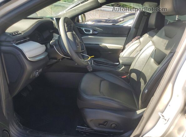 3C4NJDCN2ST621070 2025 JEEP COMPASS Silver Вид салону спереду