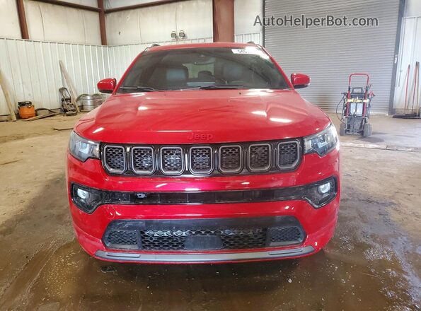 3C4NJDCN3PT555104 2023 JEEP COMPASS Red Դիմացի տեսք