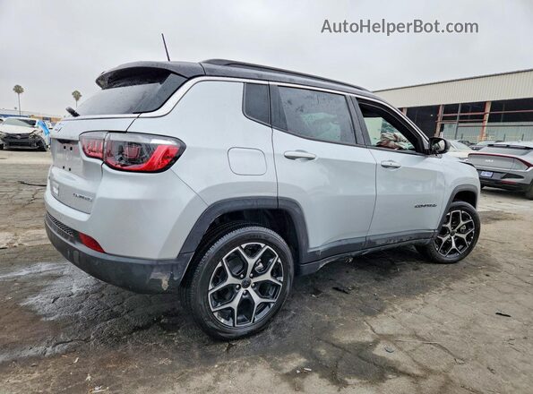 3C4NJDCN3ST621028 2025 JEEP COMPASS Silver Հետևի աջ