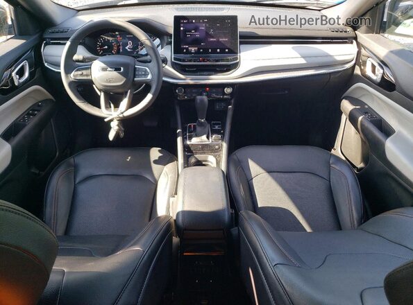 3C4NJDCN4PT516523 2023 JEEP COMPASS Gray Вид панелі приладів