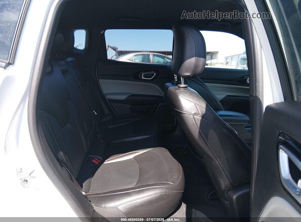 3C4NJDCN5PT523495 2023 JEEP COMPASS White Вид наклейки з VIN-кодом