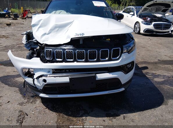 3C4NJDCN5PT523495 2023 JEEP COMPASS White 