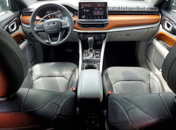 3C4NJDCN5PT565746 2023 JEEP COMPASS White Widok deski rozdzielczej