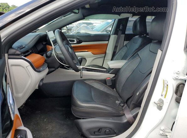 3C4NJDCN5PT565746 2023 JEEP COMPASS White Widok wnętrza z przodu