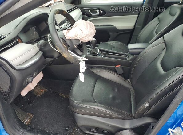 3C4NJDCN5RT141454 2024 JEEP COMPASS Blue Front interior view
