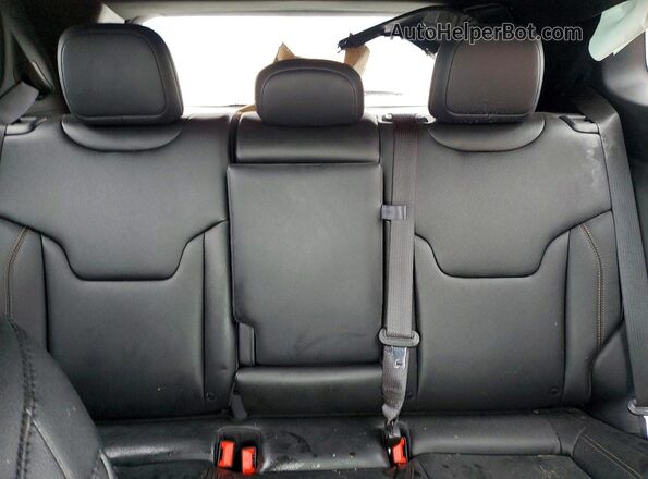 3C4NJDCN5RT141454 2024 JEEP COMPASS Blue Rear seats view