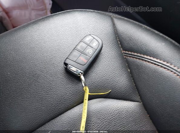 3C4NJDCN5RT159131 2024 JEEP COMPASS White Widok deski rozdzielczej