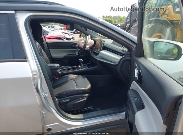 3C4NJDCN5ST506723 2025 JEEP COMPASS Gray წინა სალონის ხედი