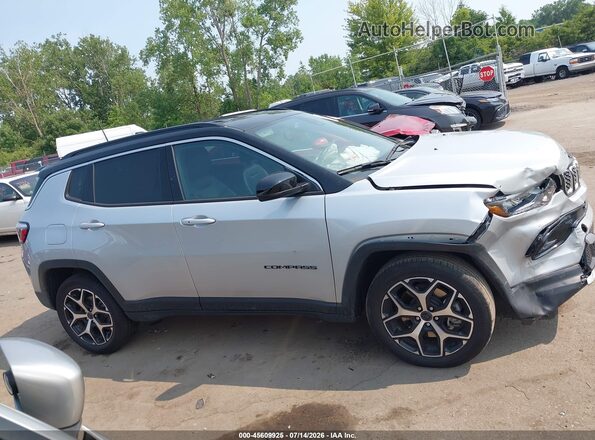 3C4NJDCN5ST506723 2025 JEEP COMPASS Gray უკანა სალონის ხედი