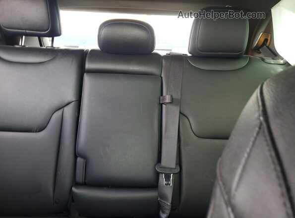 3C4NJDCN5ST557932 2025 JEEP COMPASS White Vista de los asientos traseros