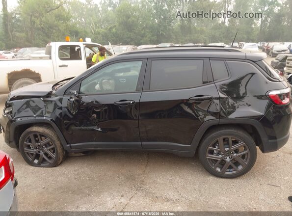 3C4NJDCN5TT151487 2026 JEEP COMPASS Black Widok wnętrza 360 stopni