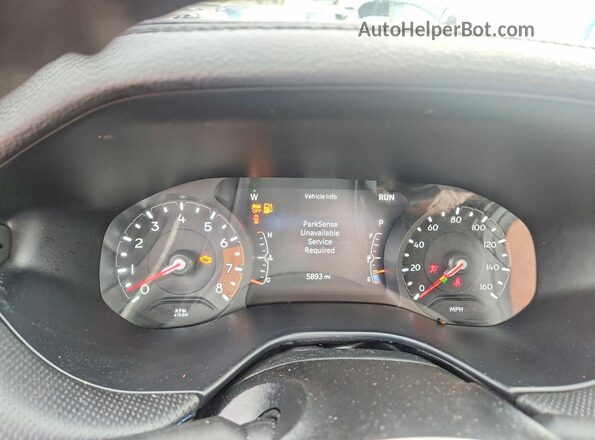 3C4NJDCN5TT165678 2026 JEEP COMPASS Silver Instrument cluster view