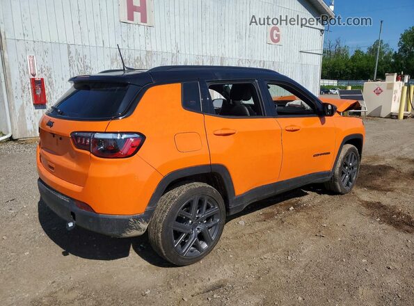 3C4NJDCN6TT166998 2026 JEEP COMPASS Orange Rear right