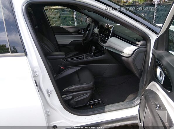 3C4NJDCN6TT182635 2026 JEEP COMPASS White Vista interior delantera