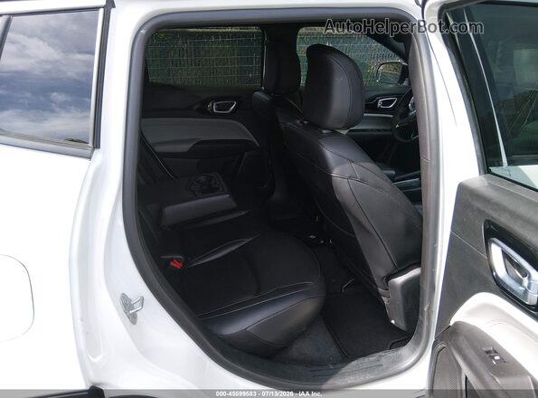 3C4NJDCN6TT182635 2026 JEEP COMPASS White Vista de la etiqueta del VIN