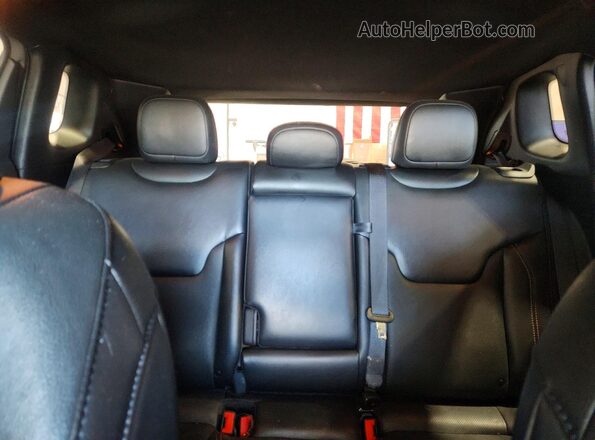 3C4NJDCN7PT566106 2023 JEEP COMPASS Серый Вид задних сидений