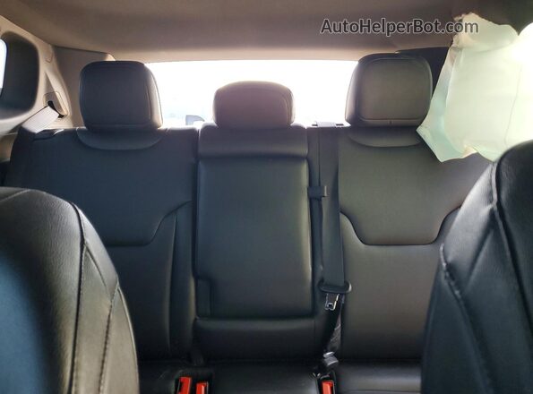 3C4NJDCN8RT166364 2024 JEEP COMPASS Black Հետևի նստատեղերի տեսք