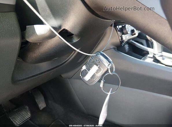 3C4NJDCN8ST595493 2025 JEEP COMPASS Silver Widok deski rozdzielczej
