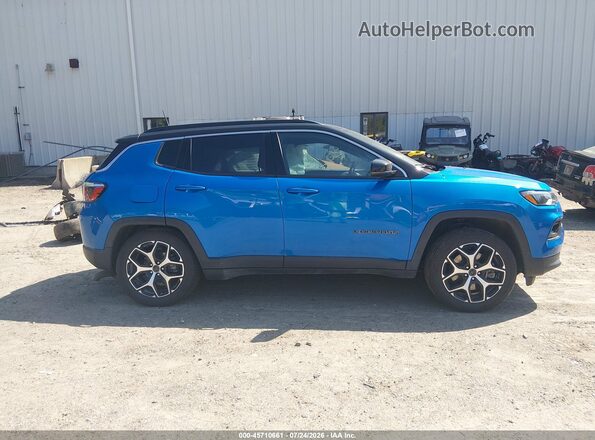 3C4NJDCN8TT174567 2026 JEEP COMPASS Blue უკანა სალონის ხედი