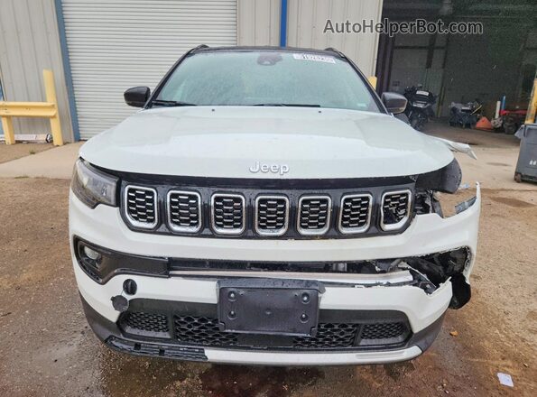 3C4NJDCN8TT212332 2026 JEEP COMPASS White Widok z przodu
