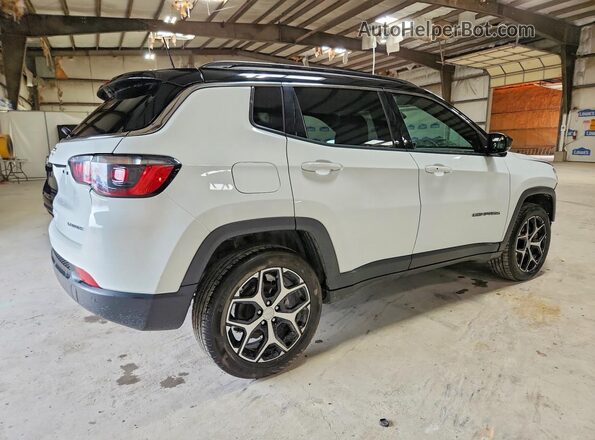 3C4NJDCN9RT125595 2024 JEEP COMPASS White უკანა მარჯვენა
