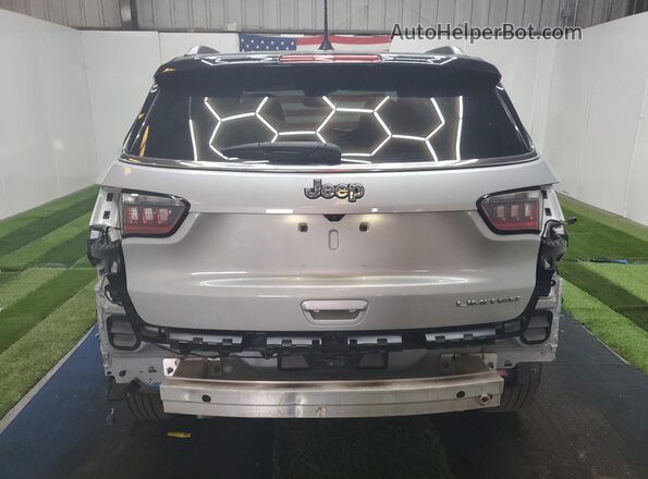 3C4NJDCN9RT134765 2024 JEEP COMPASS Серебряный 