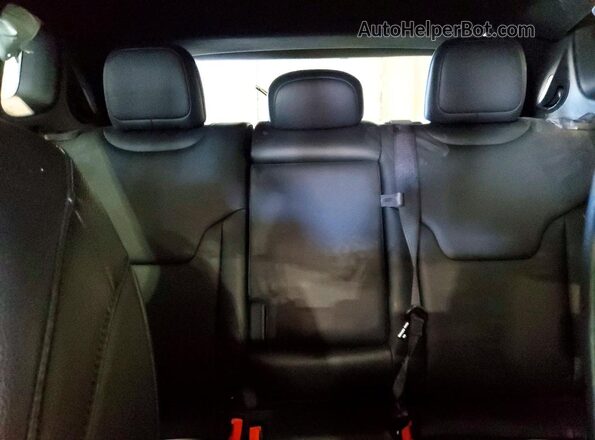 3C4NJDCN9RT151632 2024 JEEP COMPASS Red Հետևի նստատեղերի տեսք