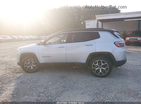 3C4NJDCN9ST600975 2025 JEEP COMPASS Gray უკანა სალონის ხედი