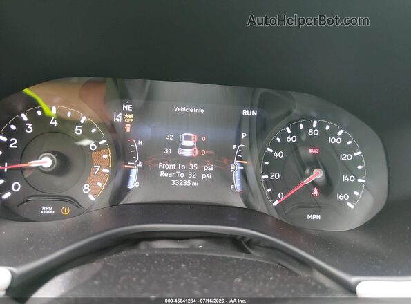 3C4NJDCN9ST614438 2025 JEEP COMPASS Red Вид задніх сидінь