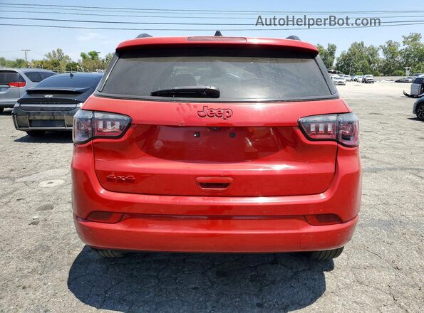 3C4NJDCNXPT511181 2023 JEEP COMPASS Red Rear view