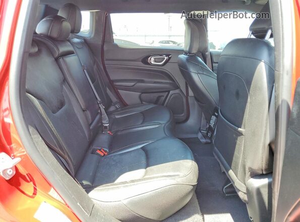 3C4NJDCNXPT511181 2023 JEEP COMPASS Red Rear seats view
