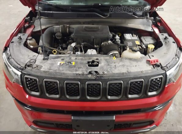 3C4NJDCNXRT578768 2024 JEEP COMPASS Red Widok z tyłu