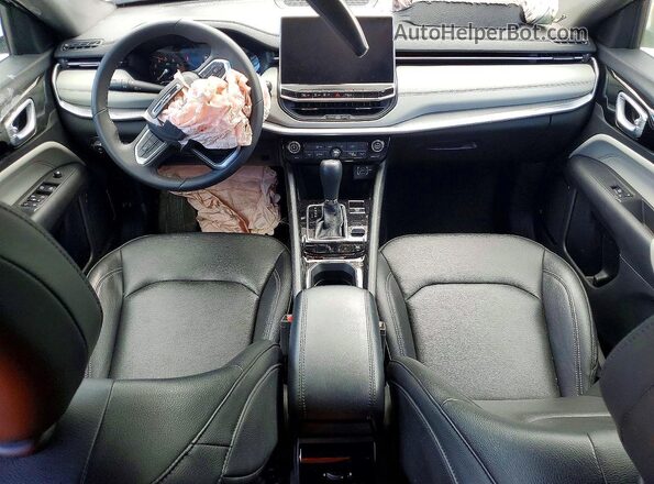 3C4NJDCNXST508077 2025 JEEP COMPASS Silver Dashboard view