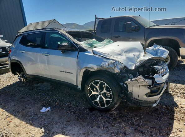 3C4NJDCNXST545999 2025 JEEP COMPASS Silver Delantero derecho