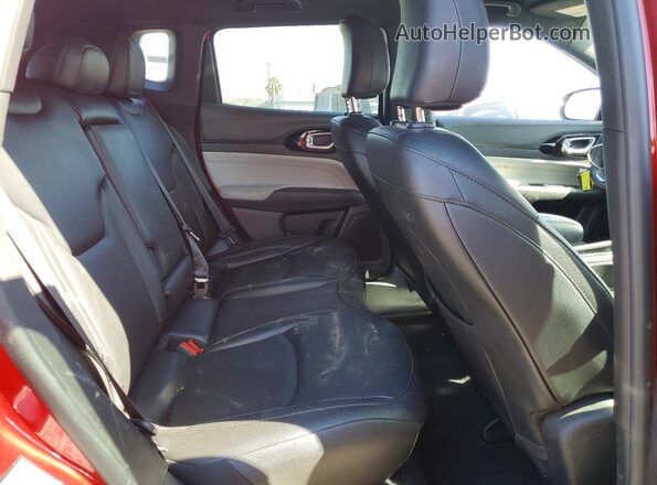 3C4NJDCNXST578680 2025 JEEP COMPASS Красный Вид задней части салона