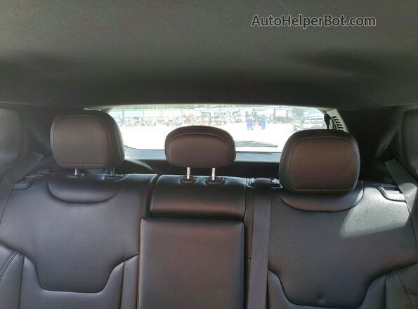 3C4NJDCNXTT188129 2026 JEEP COMPASS Orange Вид задніх сидінь