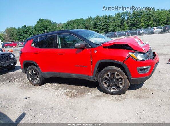 3C4NJDDB0JT255614 2018 JEEP COMPASS Orange Вид задньої частини салону