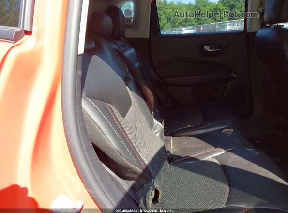 3C4NJDDB0JT255614 2018 JEEP COMPASS Orange Вид наклейки з VIN-кодом