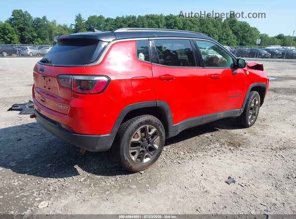 3C4NJDDB0JT255614 2018 JEEP COMPASS Orange Задня права чверть