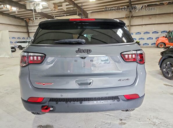 3C4NJDDB0MT529253 2021 JEEP COMPASS Gray უკანა ხედი